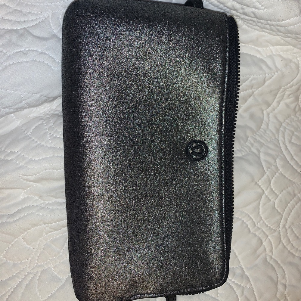 Lululemon Wallet